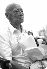 在黄埔百年历史里,“打捞”17万个名字1