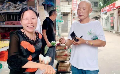 身患两种癌症后，单亲母亲开爱心便利店帮病友抗癌