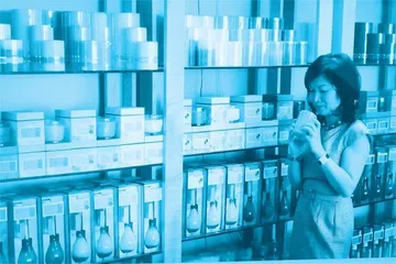 打工妹徐梅:一根香薰蜡烛,在海外创造财富奇迹3