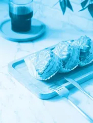 心向彼此，才能共赴未来