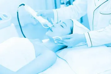 手把手教你如何正确湿敷