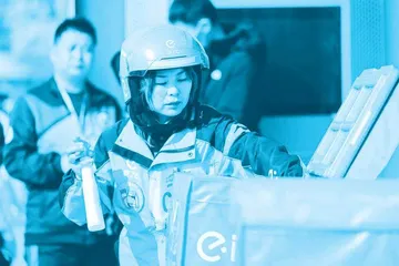 首届全国外卖配送行业职业技能竞赛冠军黄晓琴：努力生活谁都了不起