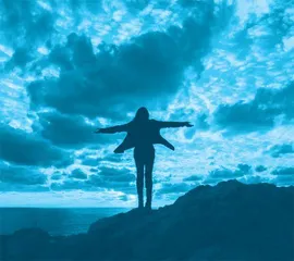 高知女误入歧途，深陷医美贷款骗局旋涡