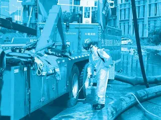 牵手一生:“火焰蓝”与“警察蓝”的爱情3