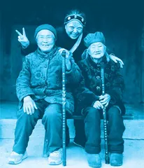 “开心外婆”叶飞:将快乐带给空巢老人1