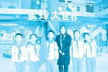 “蜂博士”罗其花:把科技成果装进蜂农口袋里1