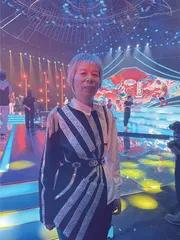 “架子鼓奶奶”,跟儿子一起玩音乐1