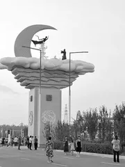 建好民心工程,杜绝形象工程2