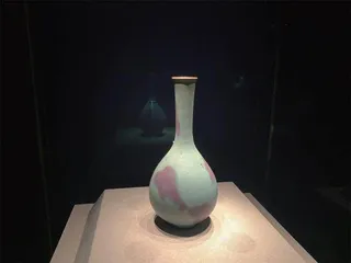 细纹如拟冰之裂,数枝梅浸玉壶春3