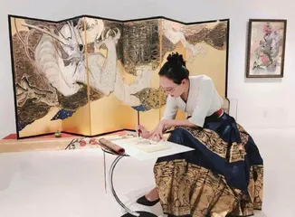 “造龙师” 遇见岩彩画