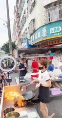 “炒粉西施”唐应精致出圈了