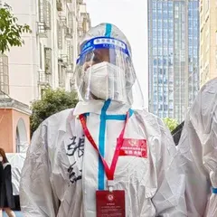“老兵应急救援队”张红:退役不褪色1