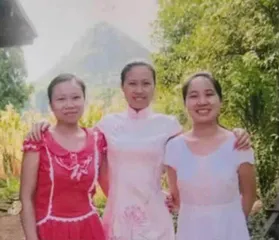 考入名校读研的三姐妹深情说继父