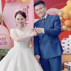 “彩虹夫妇”:有你的地方就有快乐奇迹1