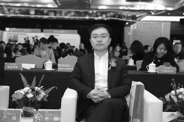 商界大亨“破冰”渐冻人生：要么死掉，要么伟大