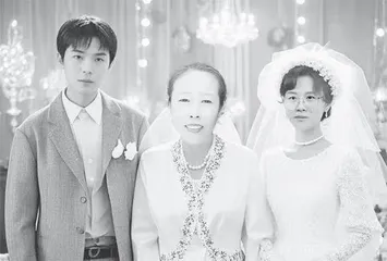 恋爱脑婆婆拯救战:“电子老闺蜜”竟是娇气儿媳1