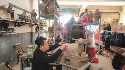 麦子 捏雕塑瓷就是生活