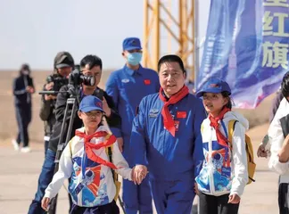 “争做新时代好队员”少先队员与载人航天面对面活动在中国酒泉卫星发射中心圆满举行(上)6
