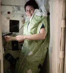 中国空间站航天员的个人房间什么样儿?3