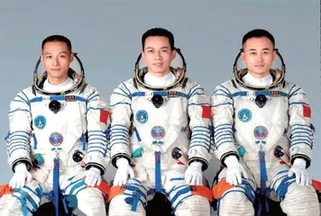 唐胜杰:山路里走出来的航天员3