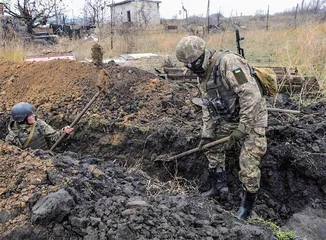 挖坑神器:单兵掩体爆破器9