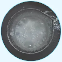 神奇的热冰实验,让你“点水成冰”3