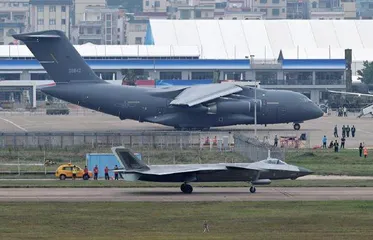 空中“奶妈”:运油-20新型国产空中加油机3