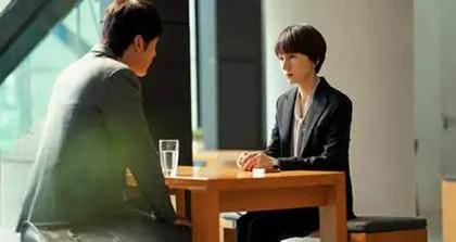 《玫瑰之战》：展现女性力量和律师职场百态