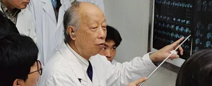 时代楷模:“胆道之父”4