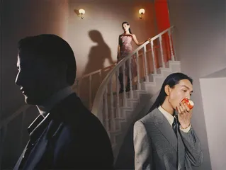 泳池为幕,是浪漫剧还是惊悚剧?2