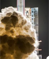 为中国火箭拍写真的人2