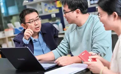 “种田农民”和他的玉米情结