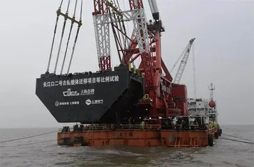 整体出水长江口二号古船“重出江湖”