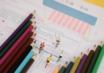 “AI考生”闯关高考,谁是最会做题大模型?1