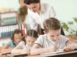 如何在教学中融入心理健康教育,提高小学生学习动力1
