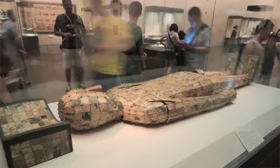 满城汉墓出土了多少国宝?满城汉墓出土了多少国宝?1