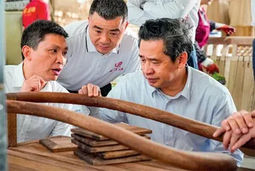 江西南康：从“油之痛”到“水之兴”1