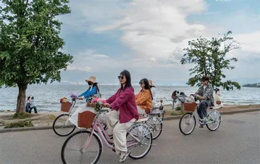 让绿水青山滋养人类文明2