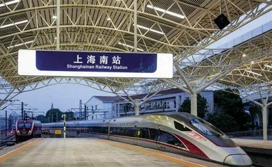 19岁上海南站，缘何刚成高铁站1