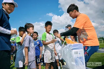足球“南哥”背后：一个草根俱乐部的逆袭5