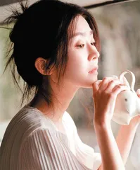 宋伊人：风里生长，不逐惊鸿7