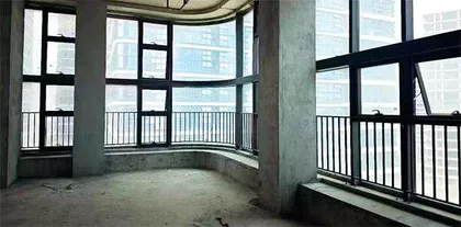 烂尾楼业主赢了，却钱房两空