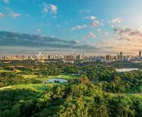 城市更新发力