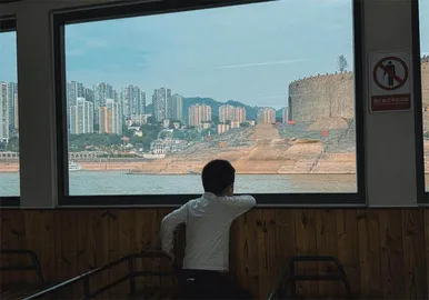 骑行的杜尚3