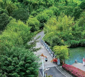 青山可兑 绿水生金