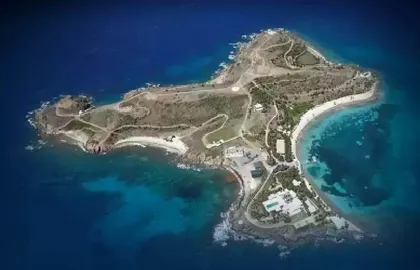 “萝莉岛”背后的黑暗真相