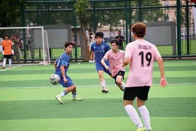 “我们的世界杯”，陪伴上海少年40年1