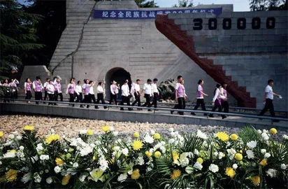 奥弗里：抵抗“帝国战争”，中国第一个站了出来4