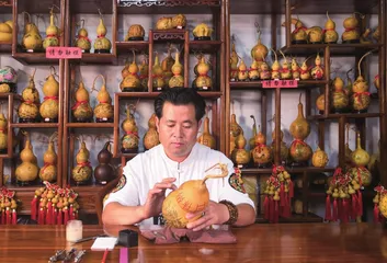 临夏雕刻葫芦:民间艺术的奇葩1