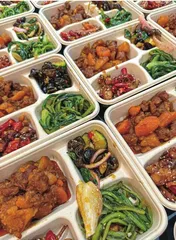 成人小饭桌,有人欢喜有人忧1
